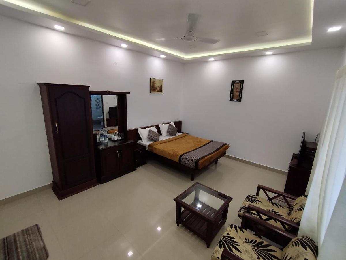 Firefly Resort Kanthalloor Exterior foto