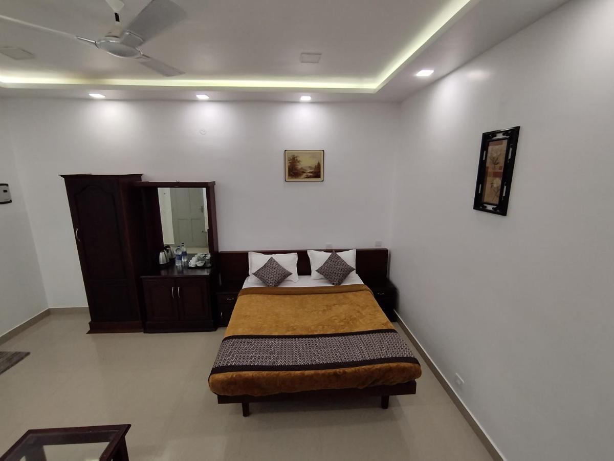 Firefly Resort Kanthalloor Exterior foto