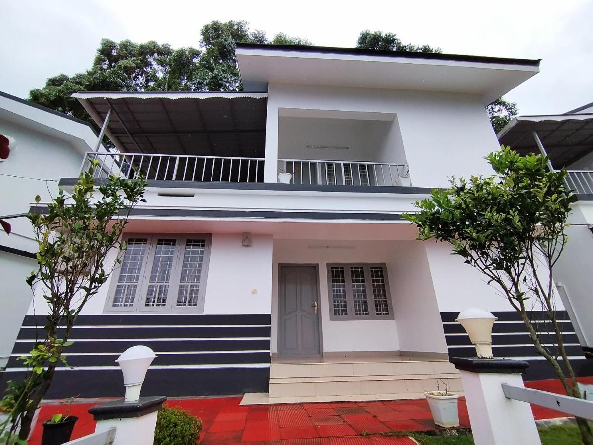Firefly Resort Kanthalloor Exterior foto