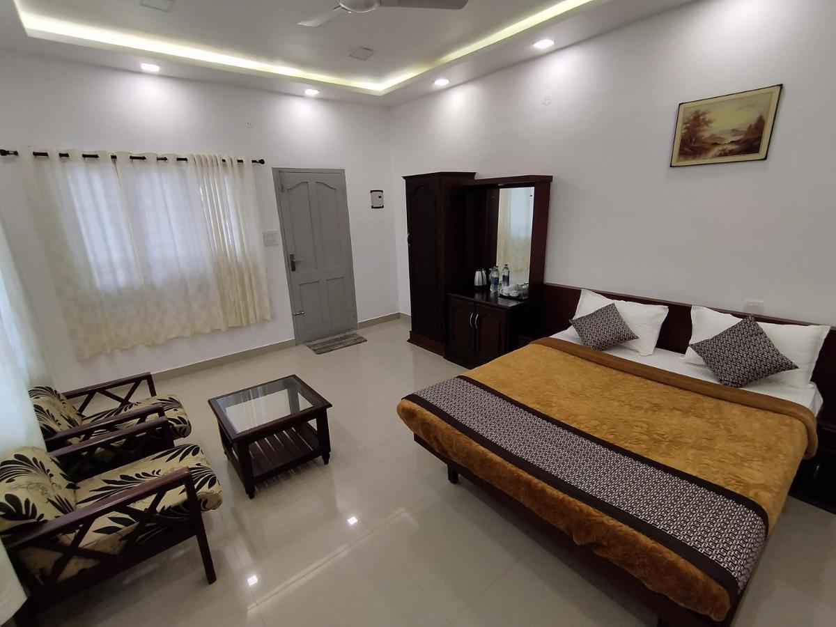 Firefly Resort Kanthalloor Exterior foto